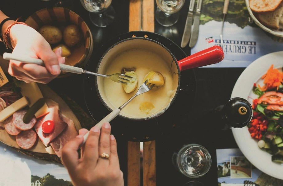 Fondue Moitié-Moitié